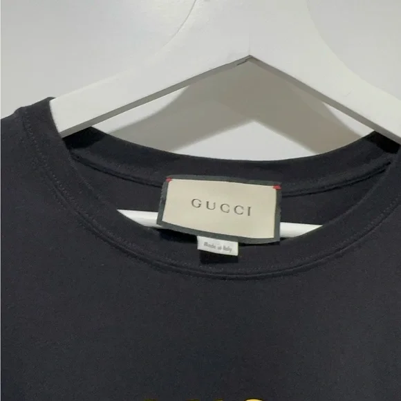 Gucci Boutique Print Cotton T-shirt - Picture 12 of 16